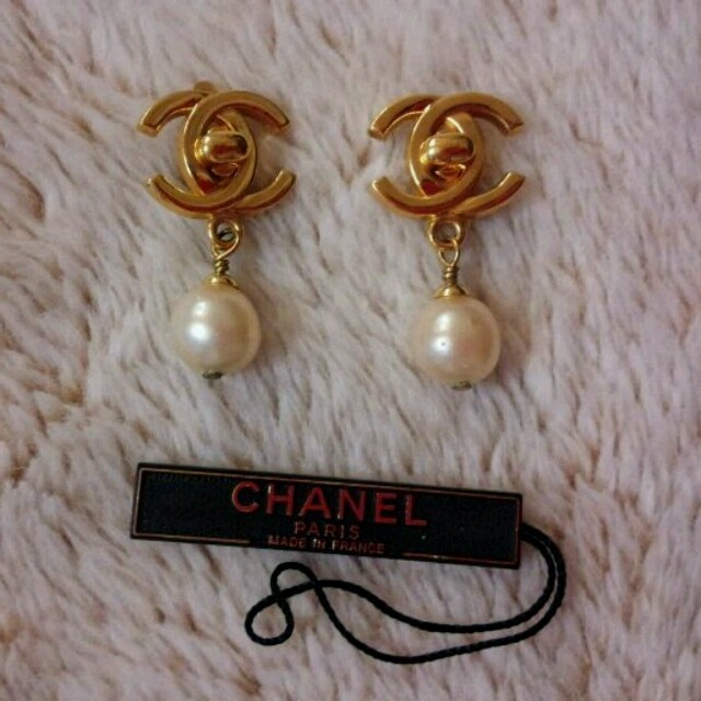 39-♡CHANEL　シャネル　イヤリング　パール　ヴィンテージ　訳あり♡