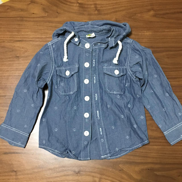 BACK NUMBER(バックナンバー)のイカリマークのデニム風パーカー♬ キッズ/ベビー/マタニティのキッズ服男の子用(90cm~)(その他)の商品写真