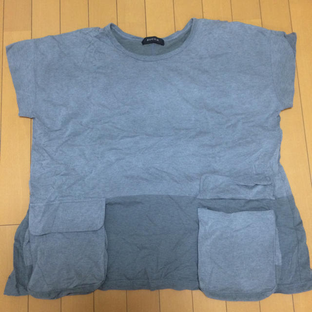 ZUCCa(ズッカ)のポケット付T-shirt レディースのトップス(Tシャツ(半袖/袖なし))の商品写真