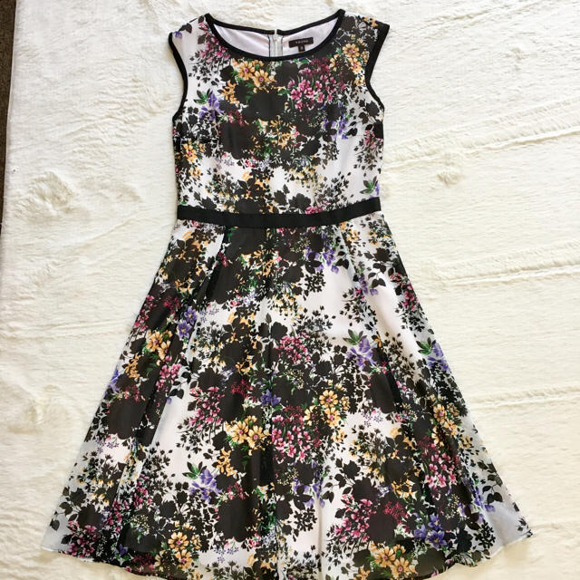 美品⭐︎トッカTOCCAワンピース????ルネフォクシーRENEFOXEY好きに