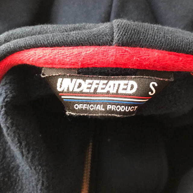 UNDEFEATED(アンディフィーテッド)のUNDEFEATED パーカー メンズのトップス(パーカー)の商品写真