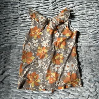 ミッシェルクラン(MICHEL KLEIN)のMICHEL KLEIN （ミッシェルクラン） 花柄フリルノースリーブトップス(その他)