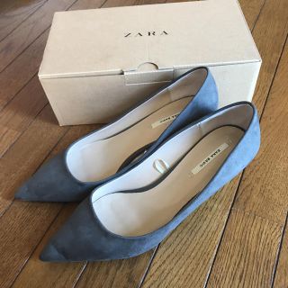 ザラ(ZARA)のZARA グレーパンプス(ハイヒール/パンプス)