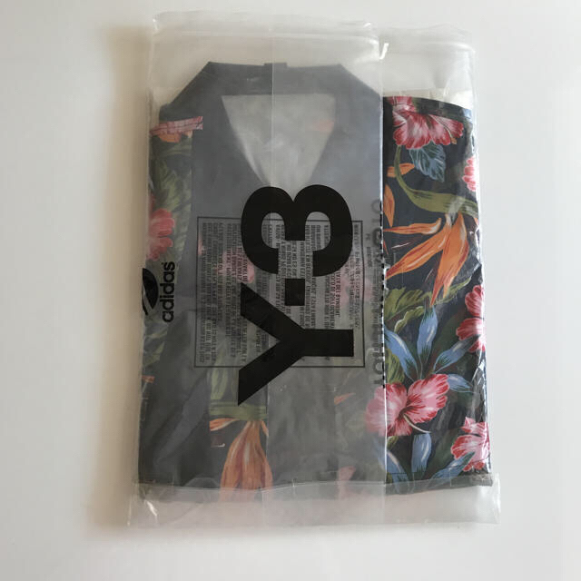 Y-3(ワイスリー)のY-3 花柄シャツ メンズのトップス(Tシャツ/カットソー(半袖/袖なし))の商品写真