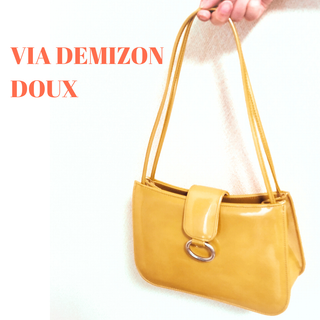 【VIA DEMIZON】イエロー系　エナメル　ダブルストラップ　ハンドバッグ