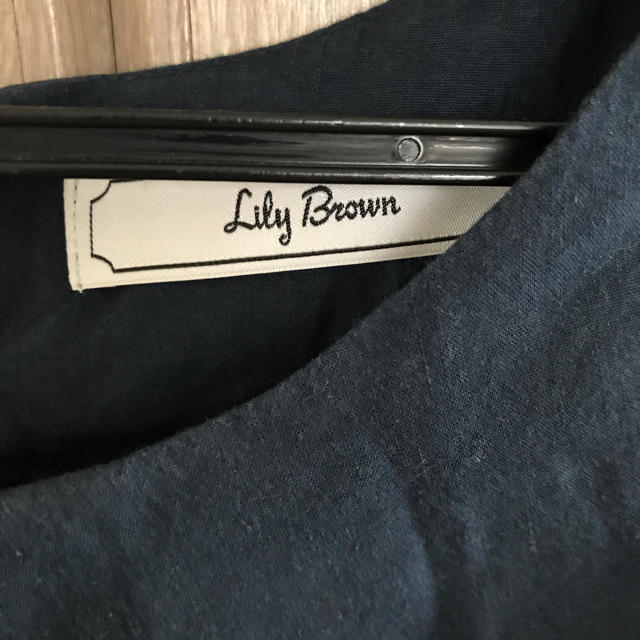 Lily Brown(リリーブラウン)のリリーブラウン オフショル 着画あり◎ レディースのトップス(カットソー(半袖/袖なし))の商品写真