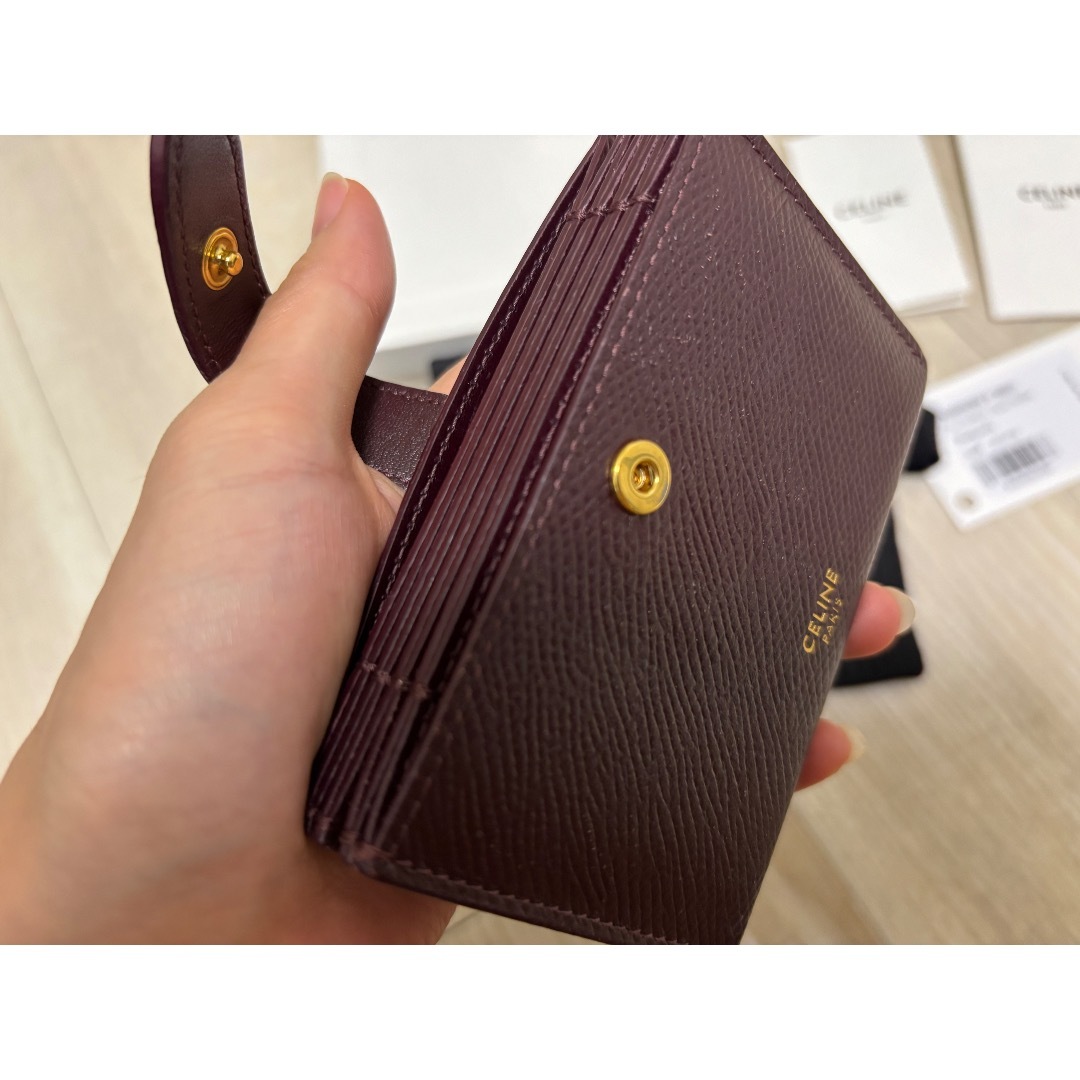 CELINE(セリーヌ)のCELINE カードケース　アコーディオン　バーガンディ レディースのファッション小物(名刺入れ/定期入れ)の商品写真