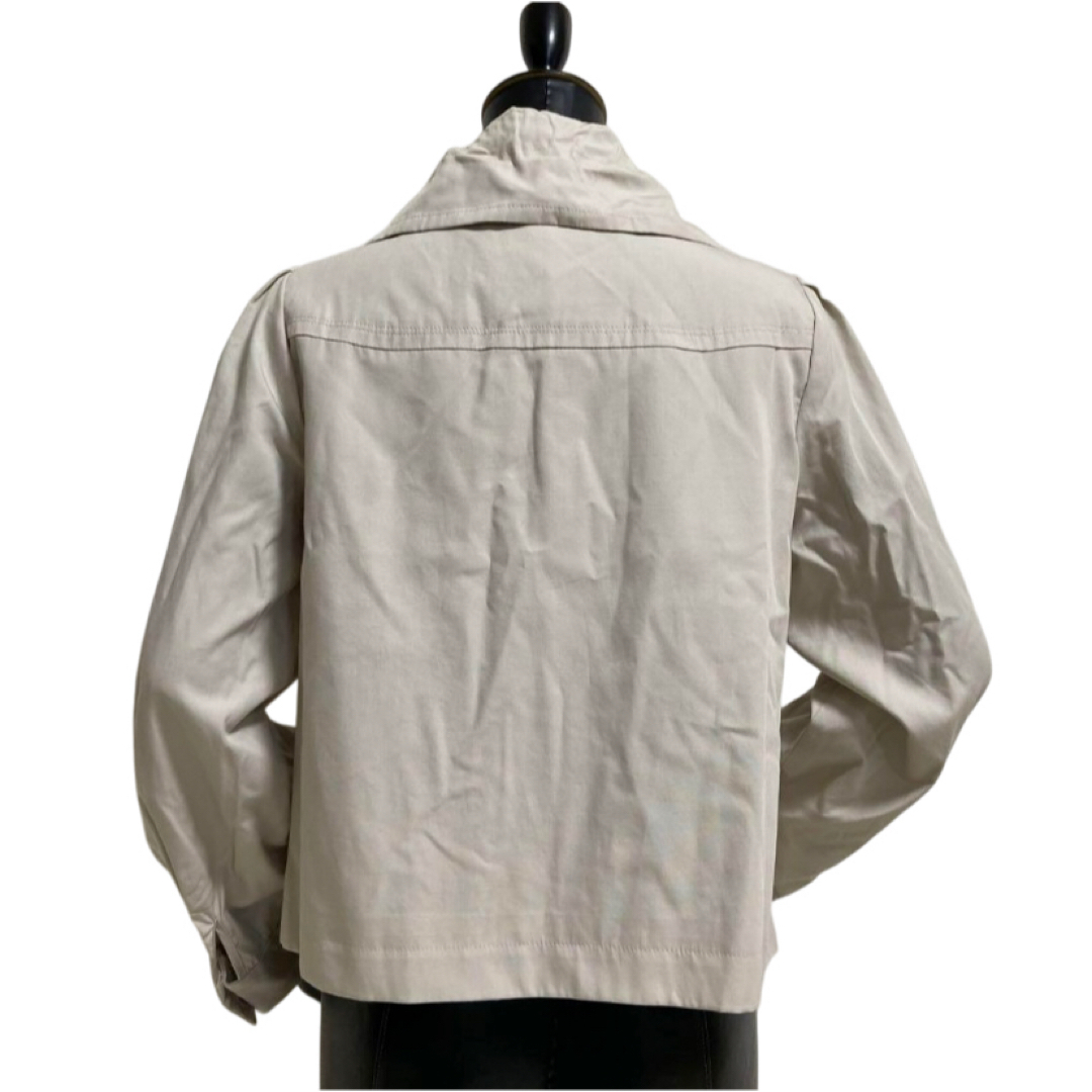 GALLERY VISCONTI(ギャラリービスコンティ)の꧁ ギャラリービスコンティ レーヨンコットン ワイドカラージップアップジャケット レディースのジャケット/アウター(ブルゾン)の商品写真