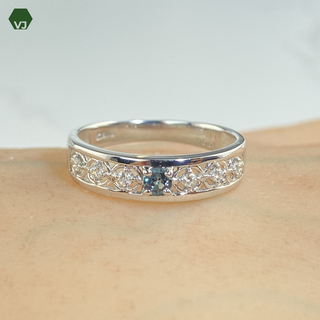 【31-26】アレキサンドライト　ダイヤ　リング　0.1ct　D0.08ct