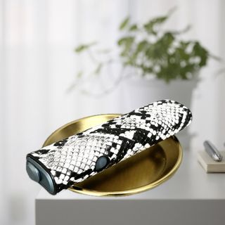 アイコス IQOS ILUMA ONE ケース ホワイトスネーク柄 蛇柄 軽量(タバコグッズ)