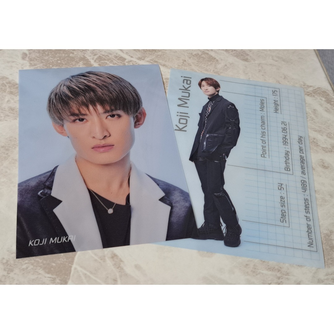 Snow Man(スノーマン)の向井康二クリアカード エンタメ/ホビーのタレントグッズ(アイドルグッズ)の商品写真