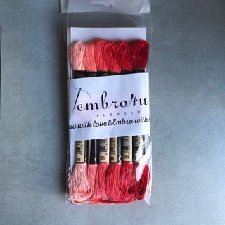 刺繍糸 縫い糸 刺しゅう糸 手芸用糸 クロスステッチ ミサンガ　赤系統