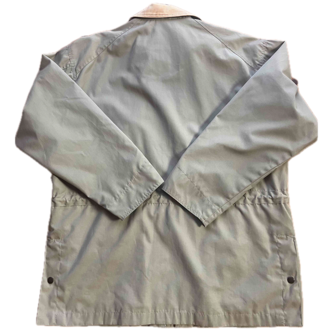 AIGLE(エーグル)の【AIGLE】マウンテンパーカ L アウトドア ジャケット ベージュ 定番 メンズのジャケット/アウター(マウンテンパーカー)の商品写真