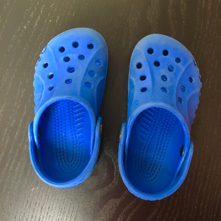 クロックス(crocs)のクロックス サンダル 14cm(サンダル)