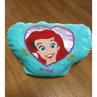 ディズニー(Disney)の☆Disny/アリエル  貝殻 クッション 超可愛い！ 美品(クッション)