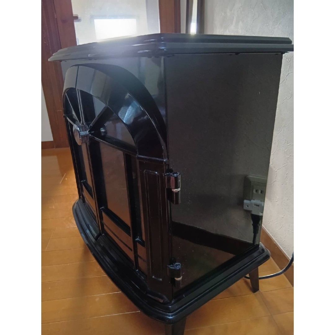 東京引き取り送料無料！ディンプレックス フォルカーク 電気暖炉FLK12J スマホ/家電/カメラの冷暖房/空調(電気ヒーター)の商品写真