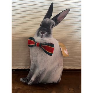 【新品】ウサギのクッション
