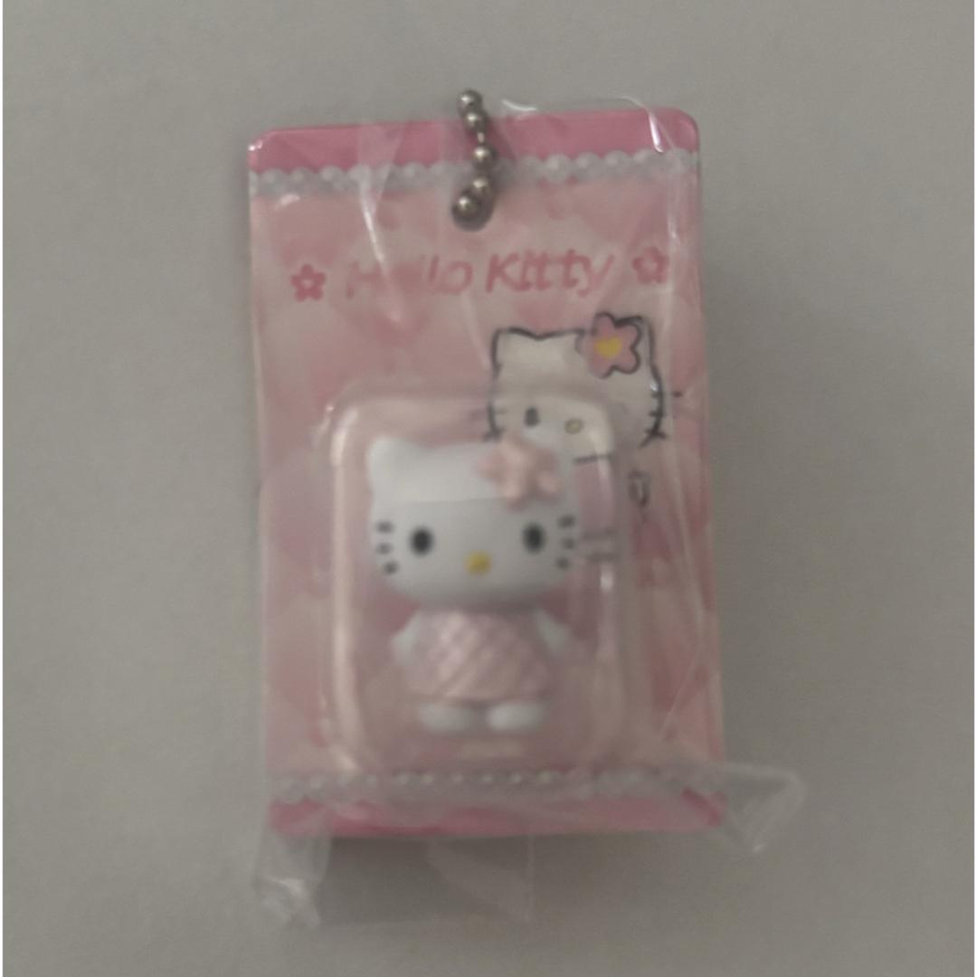 サンリオ(サンリオ)のハローキティ パッケージミニチュアコレクション エンタメ/ホビーのおもちゃ/ぬいぐるみ(キャラクターグッズ)の商品写真