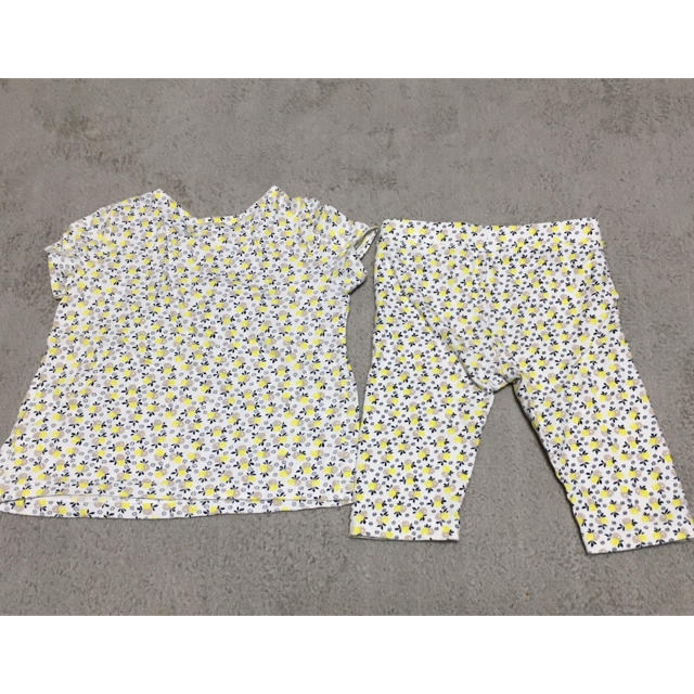 baby GAP 小花柄 Tシャツ レギンス セット キッズ/ベビー/マタニティのキッズ服女の子用(90cm~)(Tシャツ/カットソー)の商品写真