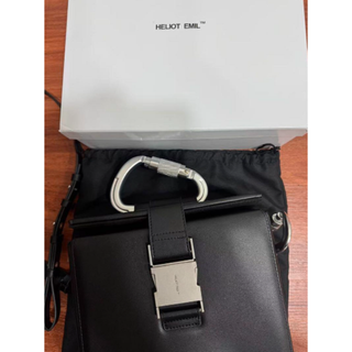 HELIOT EMIL LEATHER TRUNK ショルダーバッグ ブラック