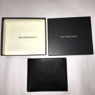 バーバリー(BURBERRY)の【新品未使用】バーバリー 二つ折り財布(折り財布)