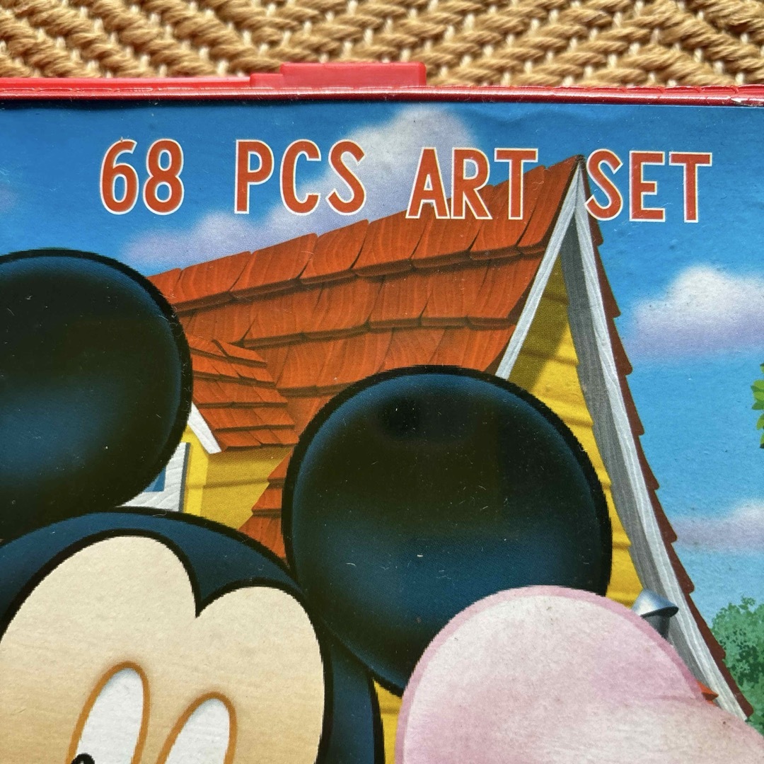 Disney(ディズニー)のディズニー 文房具、クレヨン、色鉛筆、文房具 セット エンタメ/ホビーのアート用品(色鉛筆)の商品写真