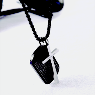 【Rk018】ネックレス　アクセサリー 　メンズ 　ブラック　プレート　クロス