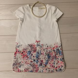 ザラキッズ(ZARA KIDS)のZARA花柄122cmワンピース(ワンピース)