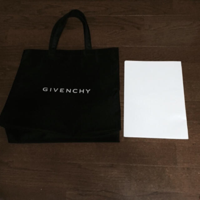 GIVENCHY(ジバンシィ)のジバンシー ノベルティ レディースのバッグ(トートバッグ)の商品写真