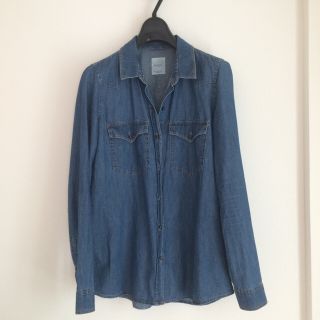 ザラ(ZARA)のZARA ザラ TRF DENIM デニムシャツ XS(シャツ/ブラウス(長袖/七分))