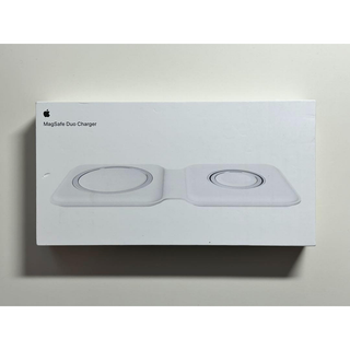 アップル(Apple)の【新品】純正 MagSafe デュアル充電パッド②(iPhoneケース)