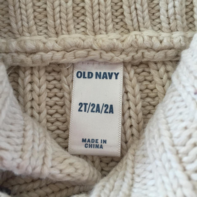 Old Navy(オールドネイビー)のオールドネイビー ニット 子供 キッズ/ベビー/マタニティのキッズ服女の子用(90cm~)(ニット)の商品写真