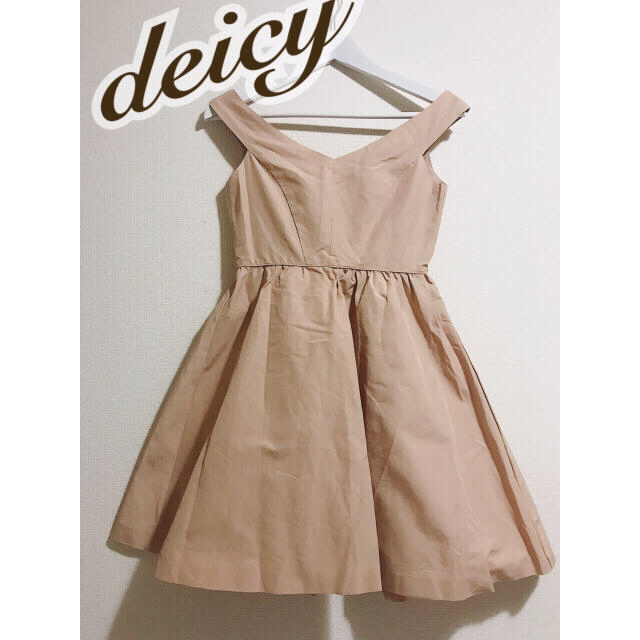 レア deicy オフショルワンピース ピンクベージュ 美品 - ミニワンピース