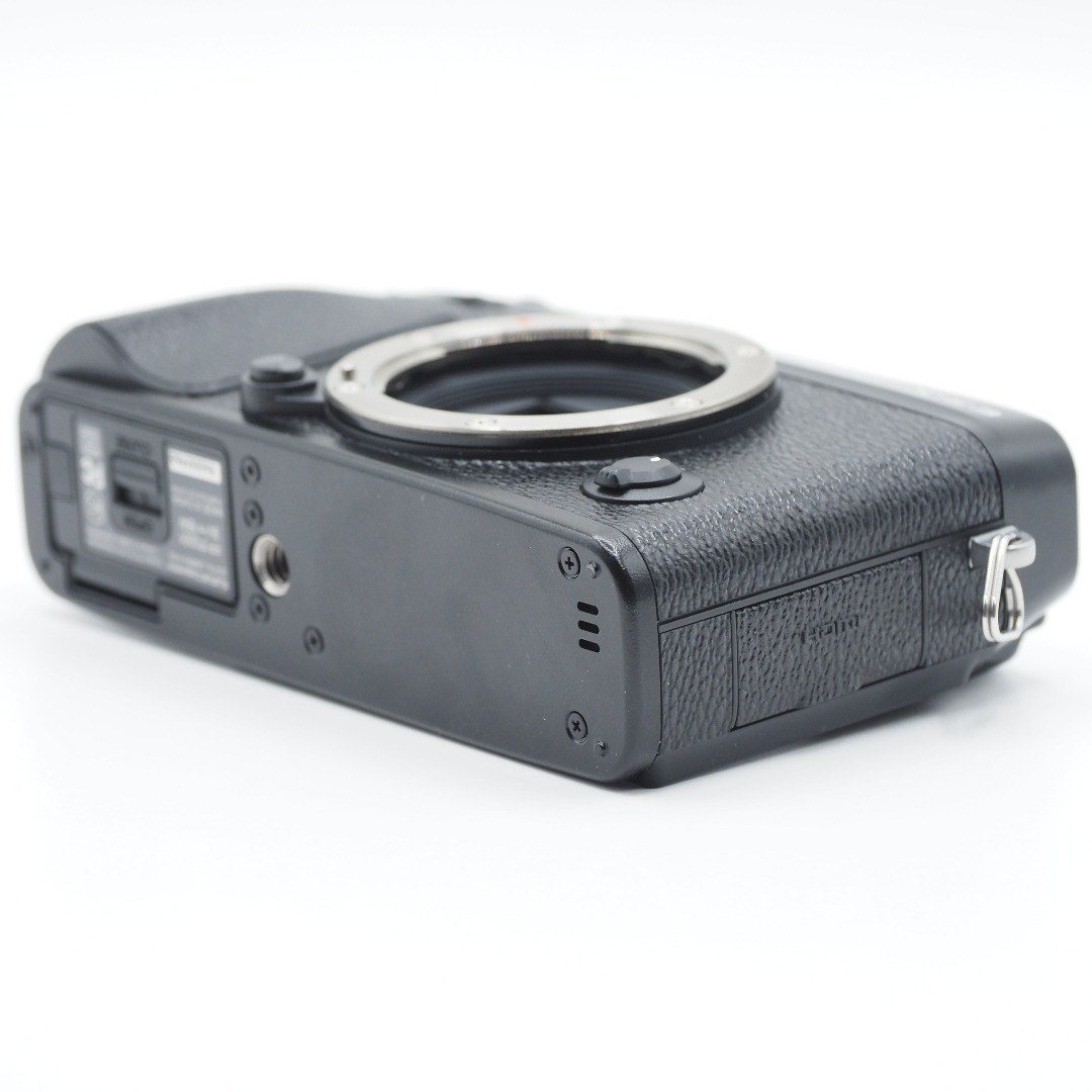 富士フイルム(フジフイルム)の★ショット数わずか903回・新品級★ FUJIFILM ミラーレス一眼 X-E3 スマホ/家電/カメラのカメラ(ミラーレス一眼)の商品写真