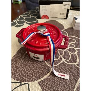 【新品】ストウブ　ココット　ラウンド　チェリー　10cm 生涯保証つき