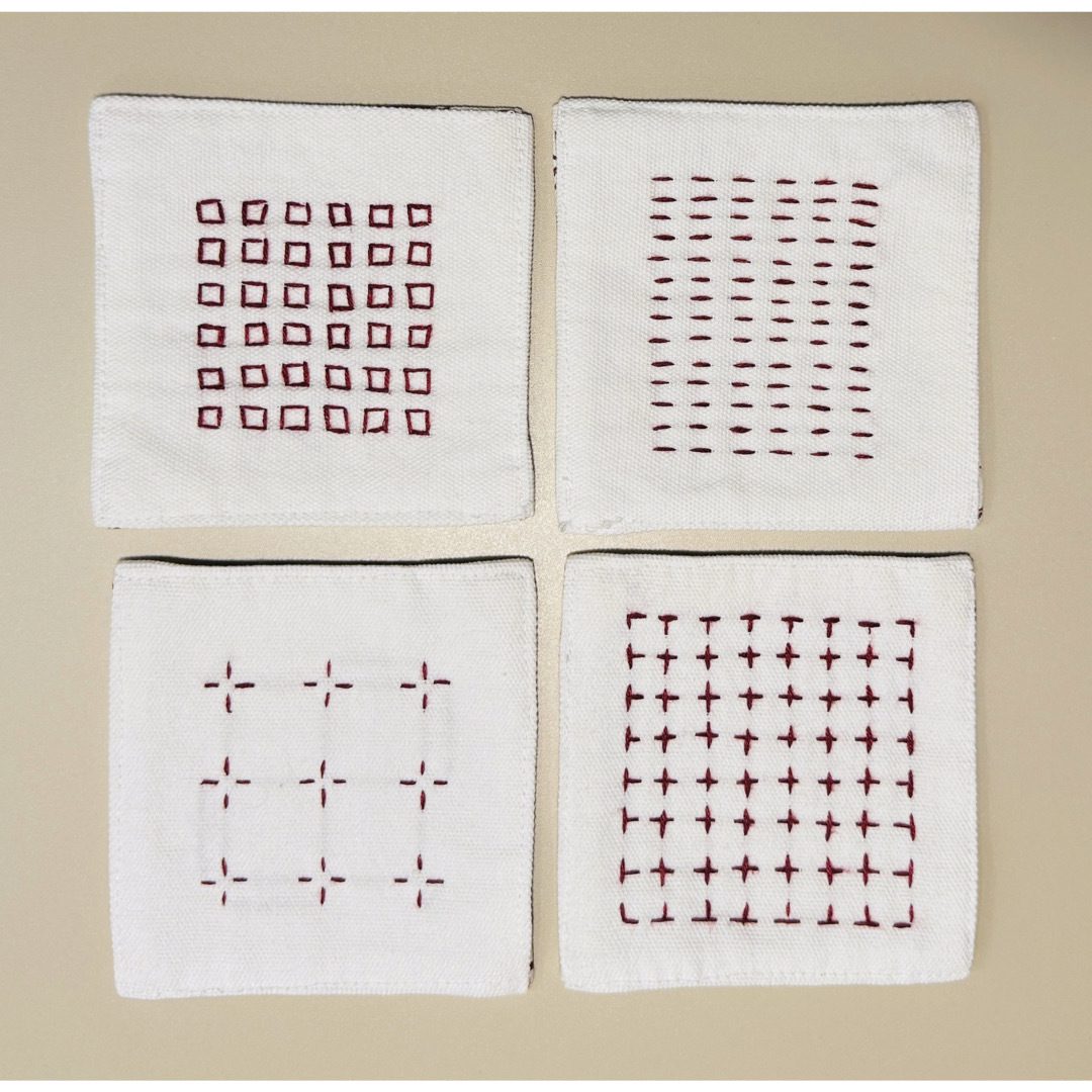 ［ハンドメイド］ぶきっちょが作ったコースター③④ ハンドメイドの生活雑貨(キッチン小物)の商品写真