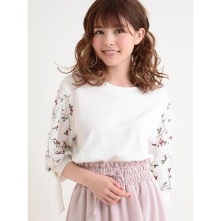 マジェスティックレゴン(MAJESTIC LEGON)の☆ゆり様お取置き☆MAJESTIC LEGON 袖チュールレースプルオーバー (カットソー(長袖/七分))