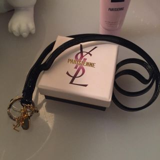 イヴサンローランボーテ(Yves Saint Laurent Beaute)のイヴ・サンローラン ノベルティ ネックストラップ(ネックストラップ)