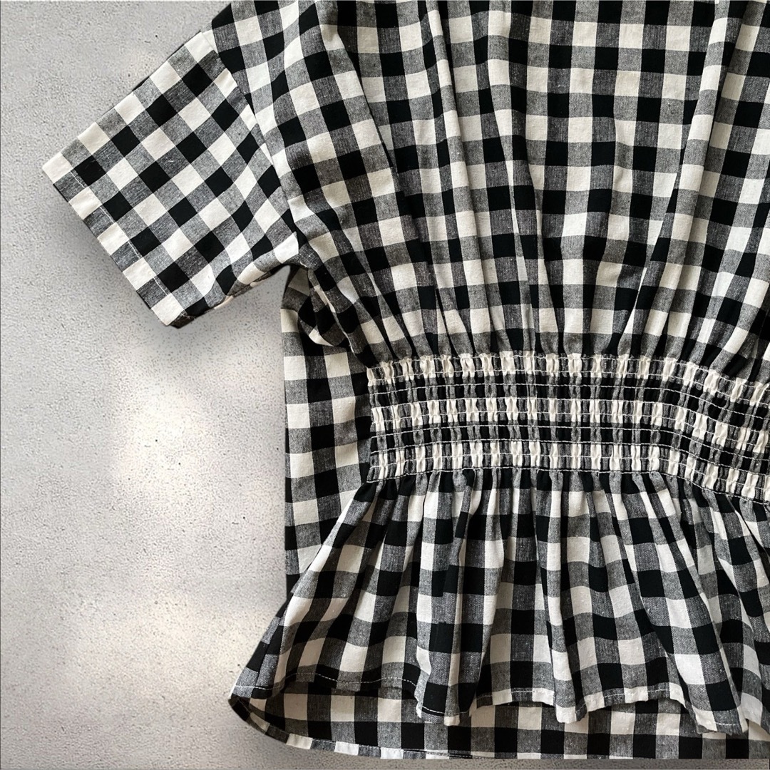 DouDou(ドゥドゥ)のDouDou ドゥドゥ ギンガムチエック シャーリング ブラウス フリーサイズ レディースのトップス(シャツ/ブラウス(半袖/袖なし))の商品写真