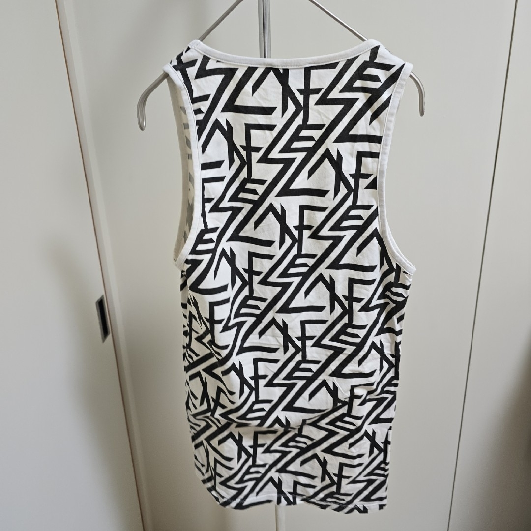 DIESEL(ディーゼル)のDIESEL ディーゼル 幾何学模様 タンクトップ レディースのトップス(タンクトップ)の商品写真