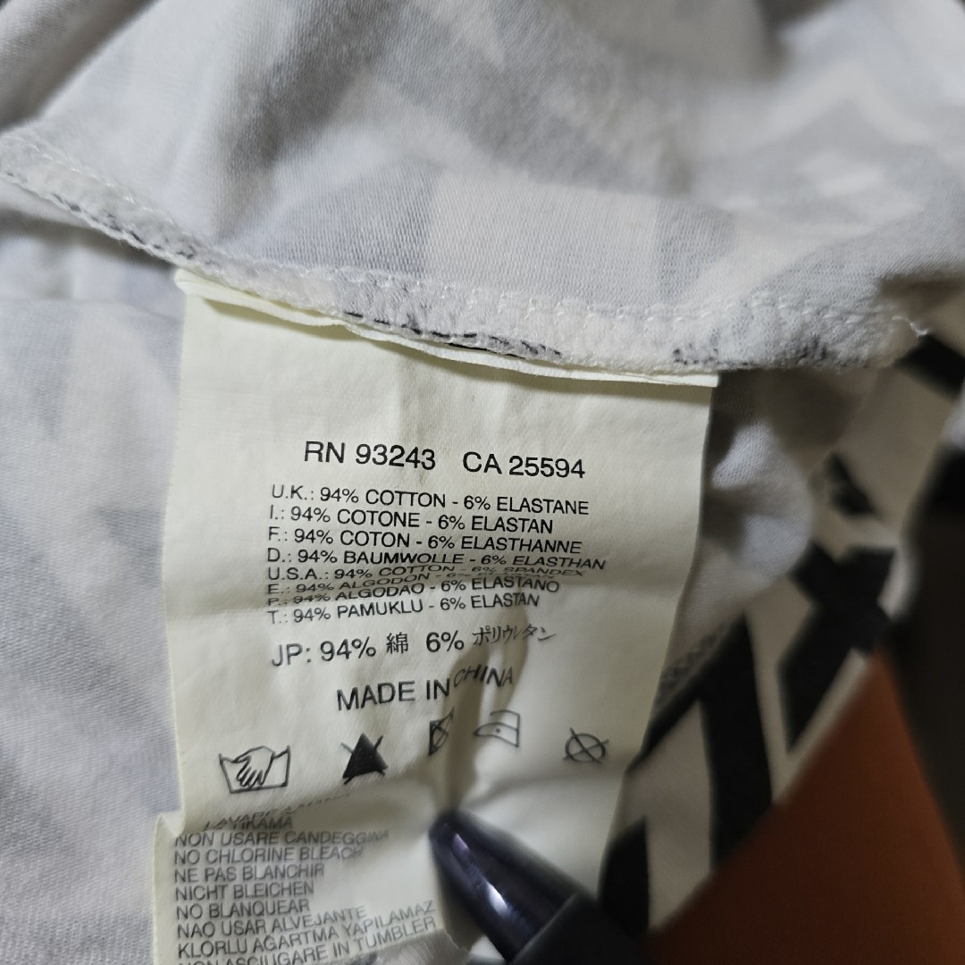 DIESEL(ディーゼル)のDIESEL ディーゼル 幾何学模様 タンクトップ レディースのトップス(タンクトップ)の商品写真