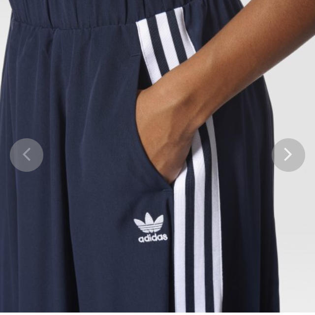 adidas(アディダス)のadidas オリジナルス スカート3 STRIPES LONG SKIRT レディースのスカート(ロングスカート)の商品写真