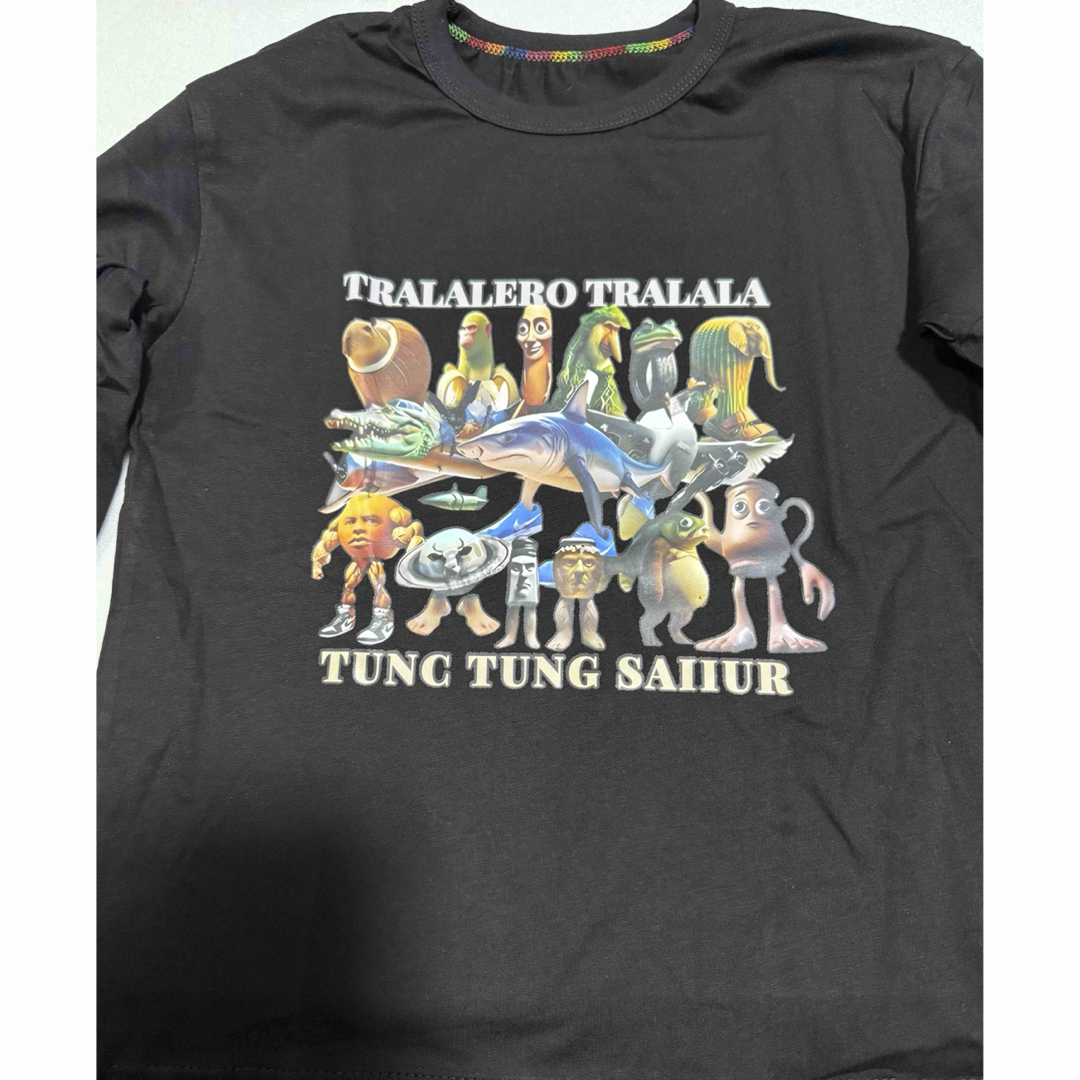 トゥントゥントゥンサフール　イタリアンブレインロット　長袖トップス　130 キッズ/ベビー/マタニティのキッズ服男の子用(90cm~)(Tシャツ/カットソー)の商品写真