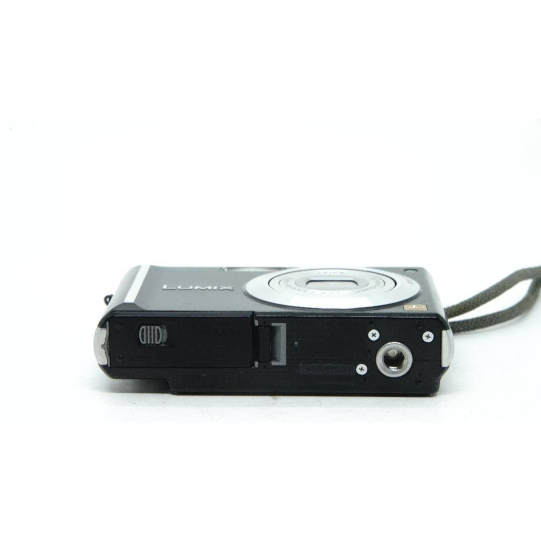 【U3134】 Panasonic LUMIX DMC-FX55 パナソニック スマホ/家電/カメラのカメラ(コンパクトデジタルカメラ)の商品写真