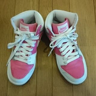 ナイキ(NIKE)の☆NIKEハイカットスニーカー☆ピンク☆(スニーカー)