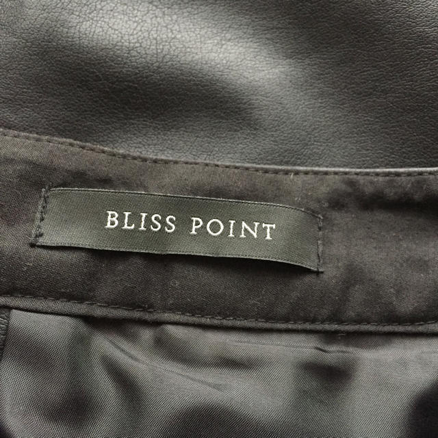 BLISS POINT(ブリスポイント)のBLISS POINT♡フェイクレザータイトスカート レディースのスカート(ひざ丈スカート)の商品写真