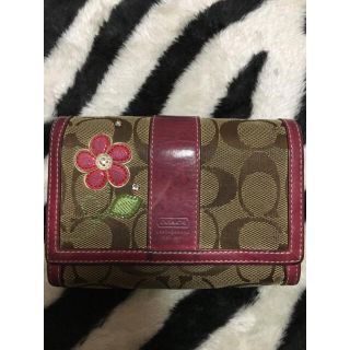 コーチ(COACH)の☆中古☆ COACH二つ折り/L字ファスナー/シグネチャー 花柄 (財布)