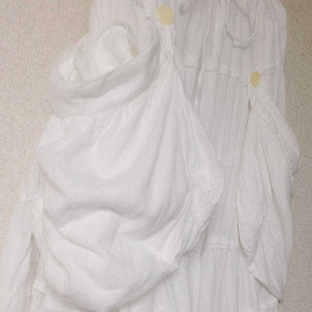 as know as de base(アズノゥアズドゥバズ)のアズノゥアズ★白スカート レディースのスカート(ひざ丈スカート)の商品写真