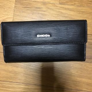 エモダ(EMODA)のEMODA 長財布 送料込み(財布)