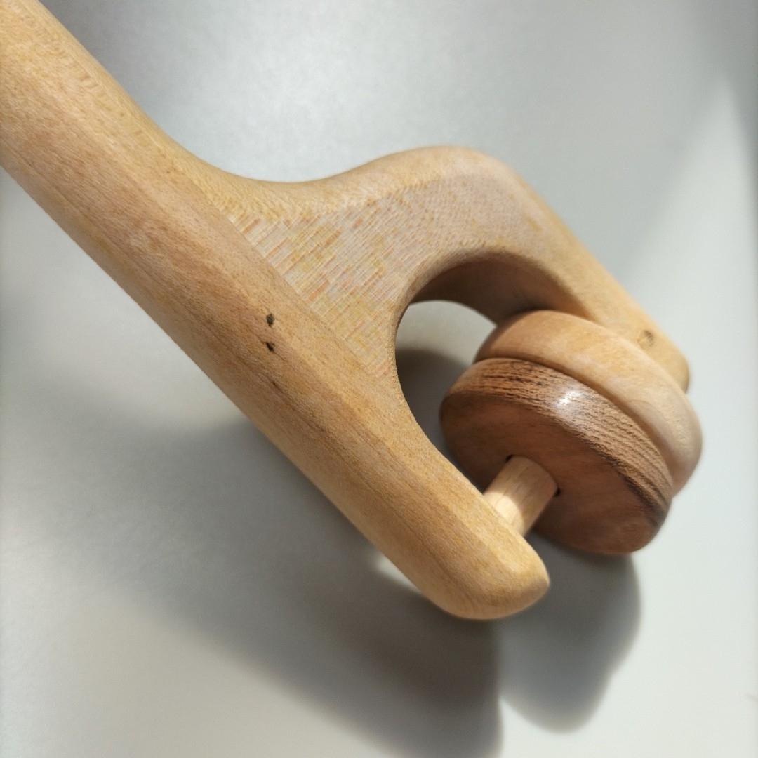 日本製 高級木製 おもちゃ カタカタ エンタメ/ホビーのおもちゃ/ぬいぐるみ(その他)の商品写真